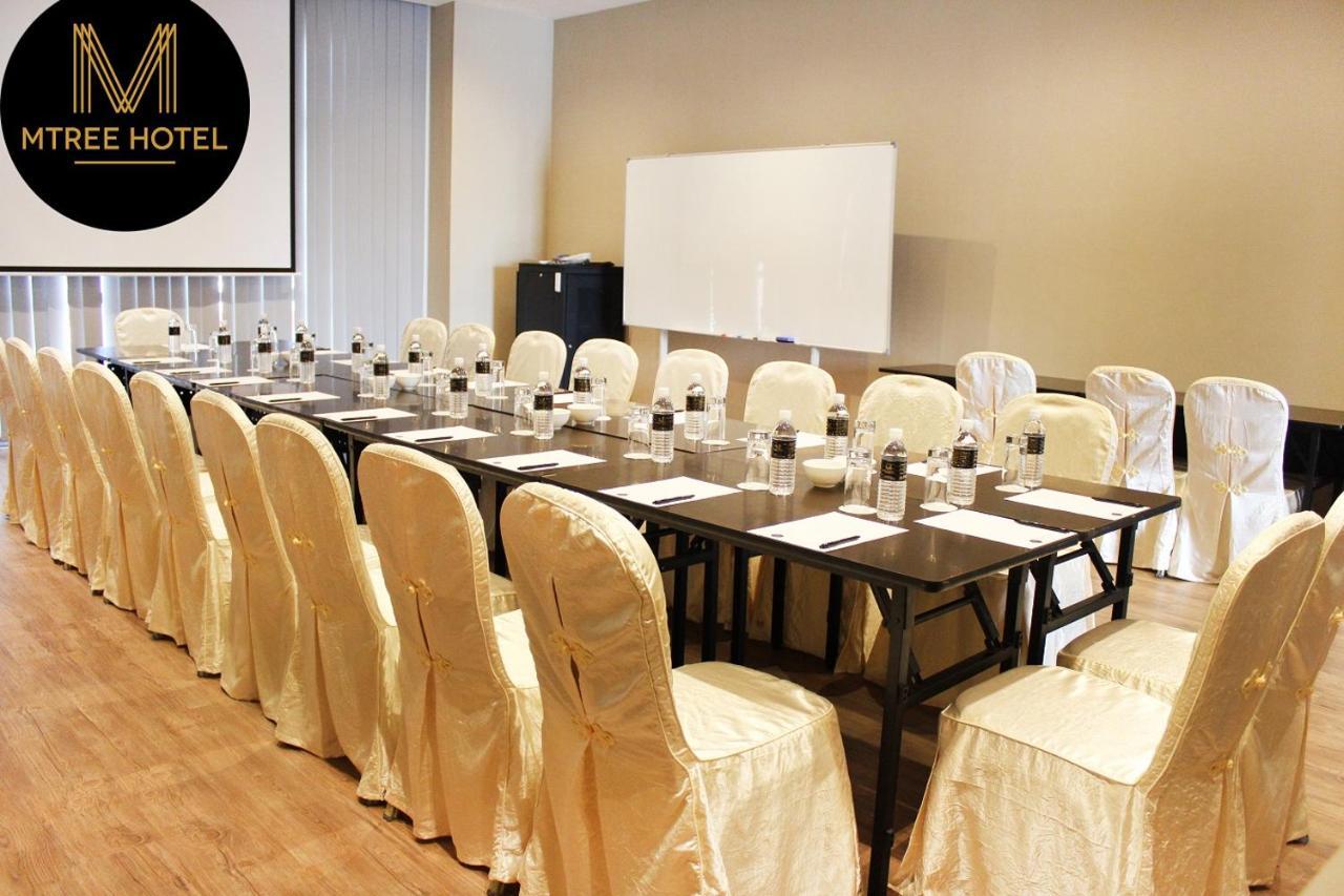 Mtree Hotel Puchong Exterior foto